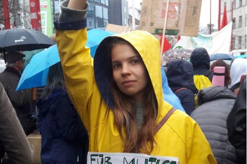 Clara Porak ist Journalistin und Umweltaktivistin