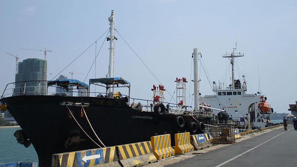  Soll illegalerweise Öl nach Nordkorea gebracht haben: Der Öltanker M/T Courageous