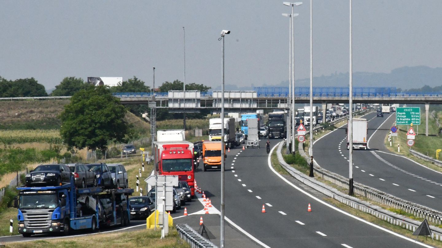 Ein Unfall auf der Autobahn