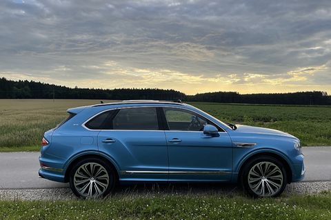 Bentley Bentayga Hybrid 2022