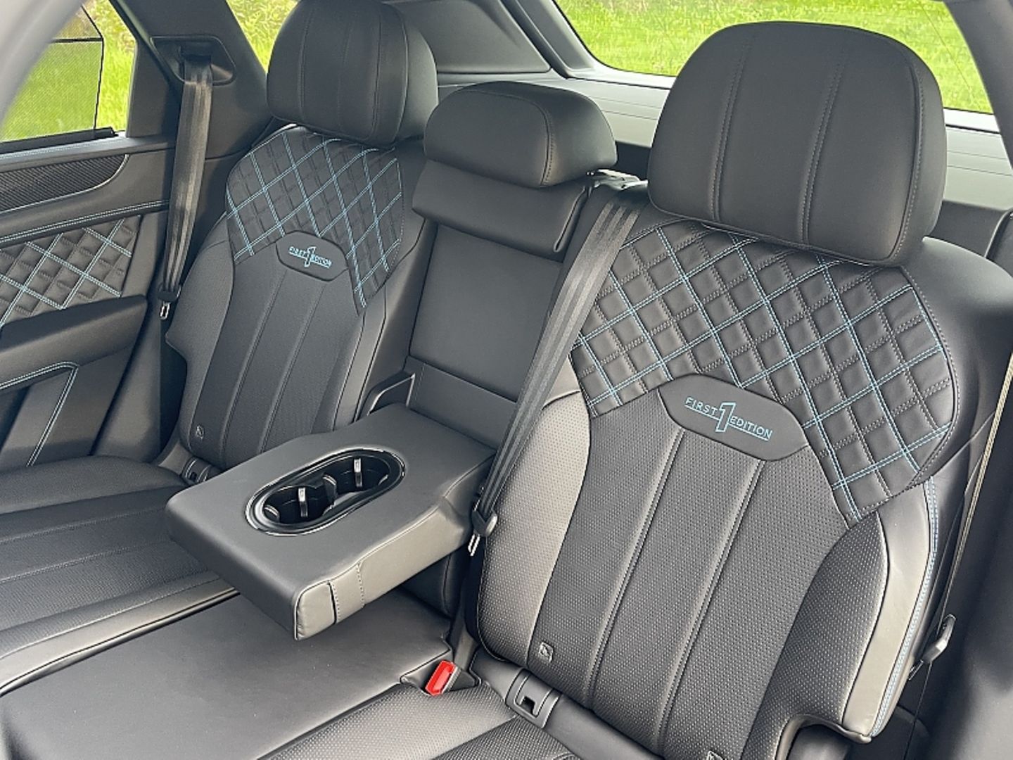 Bentley Bentayga Hybrid 2022