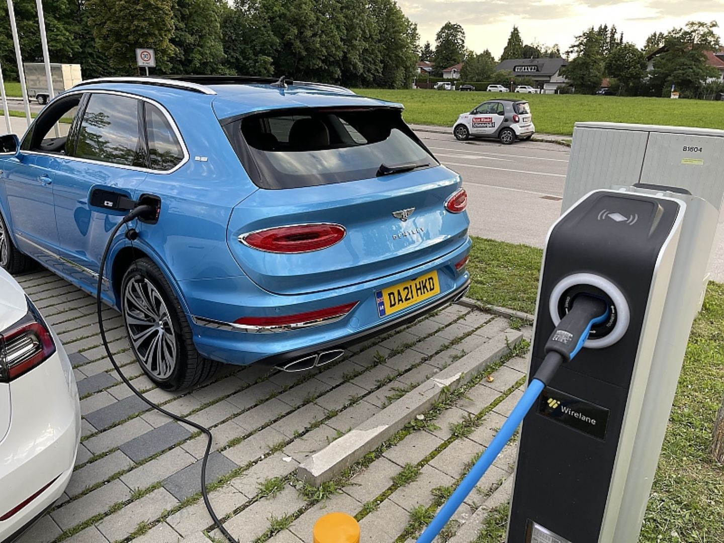 Bentley Bentayga Hybrid 2022
