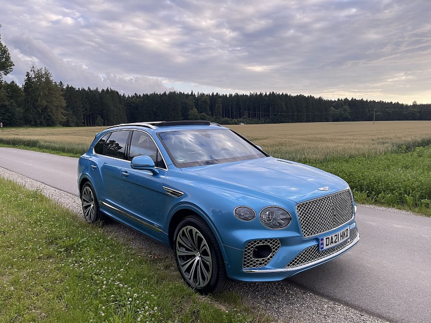 Bentley Bentayga Hybrid 2022