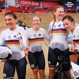 Lisa Brennauer, Franziska Brauße, Mieke Kröger und Lisa Klein (v.l.n.r.), Bahnradfahren, Gold in der Mannschaftsverfolgung