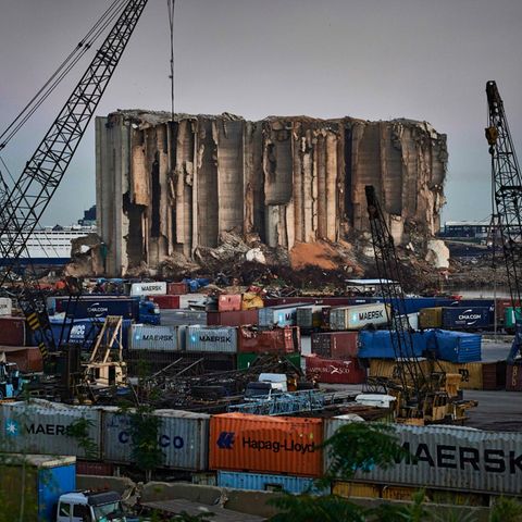 Die Ruine des Getreidesilos im Hafen von Beirut