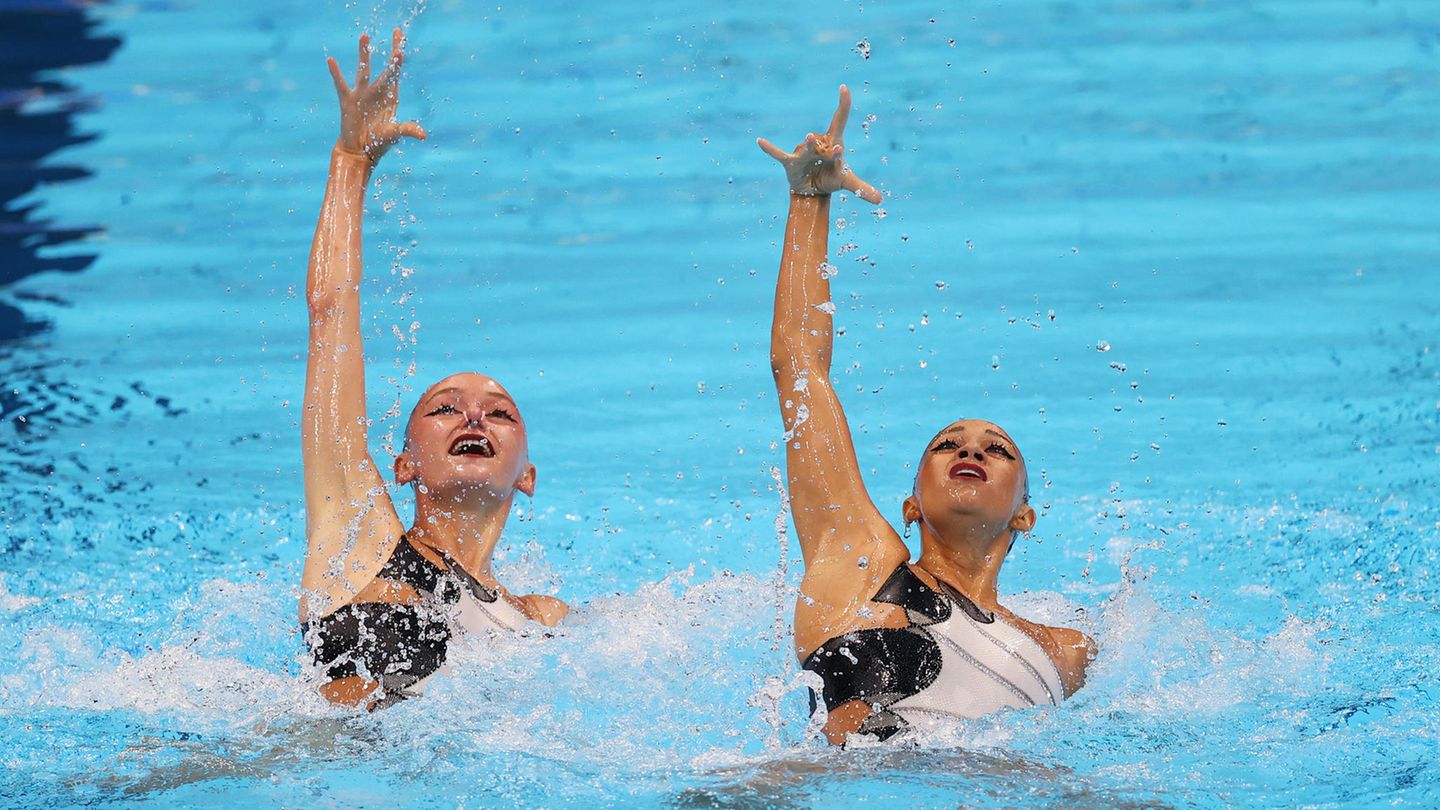 FS Synchron im Becken