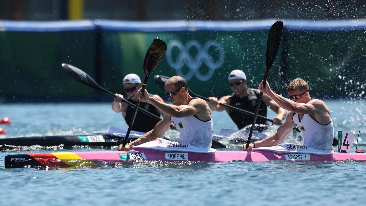 Max Hoff (v.li.) und Jacob Schopf (v.re.), Kanu, Silber im Kajak-Zweier über 1000 Meter