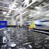 Batteriefertigung bei Mercedes