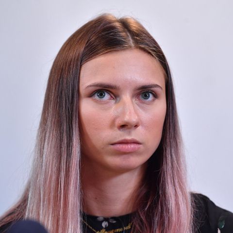 Polen, Warschau: Kristina Timanowskaja, Sportlerin aus Belarus, nimmt an einer Pressekonferenz teil