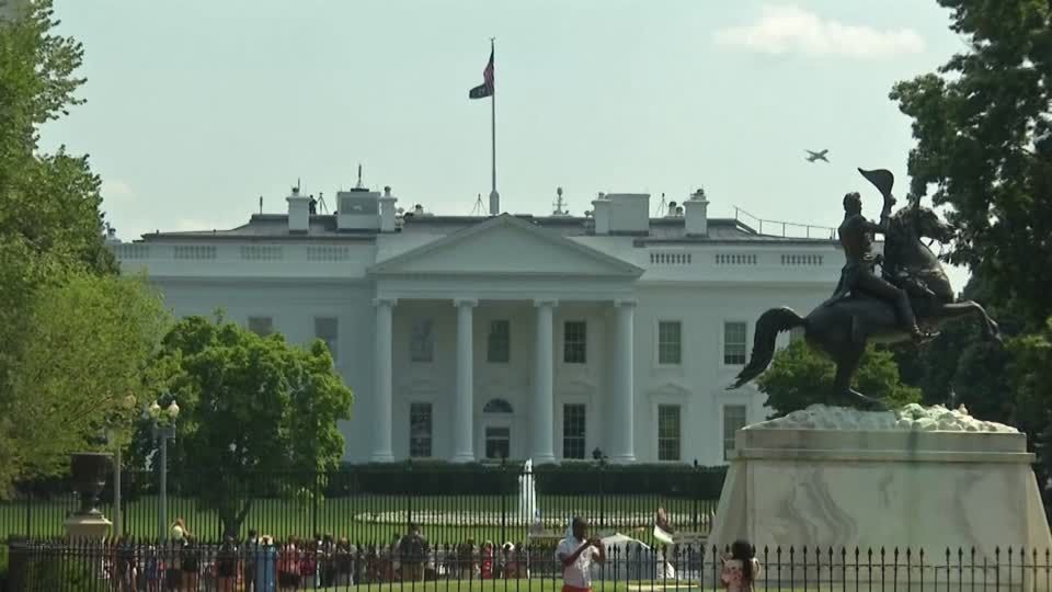 Video: USA gewähren Hongkongern "sicheren Hafen"