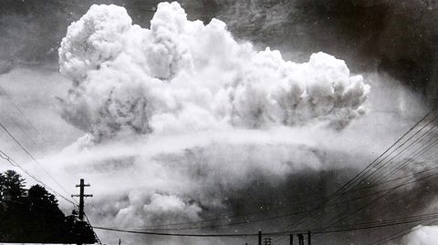Nagasaki nach der Atombombe: Archivaufnahmen zeigen verwüstete Stadt