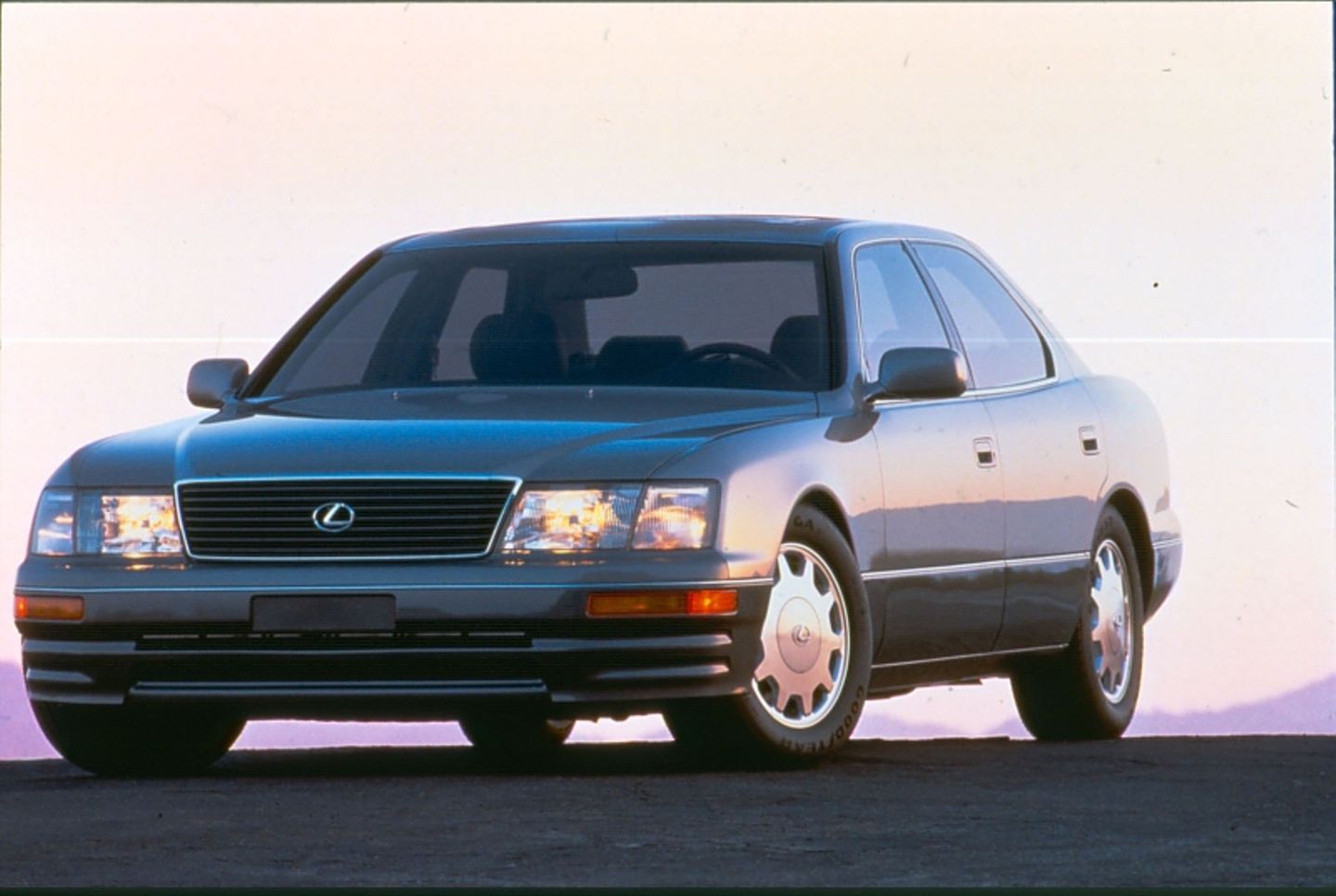 Lexus LS 400 - ab 1989