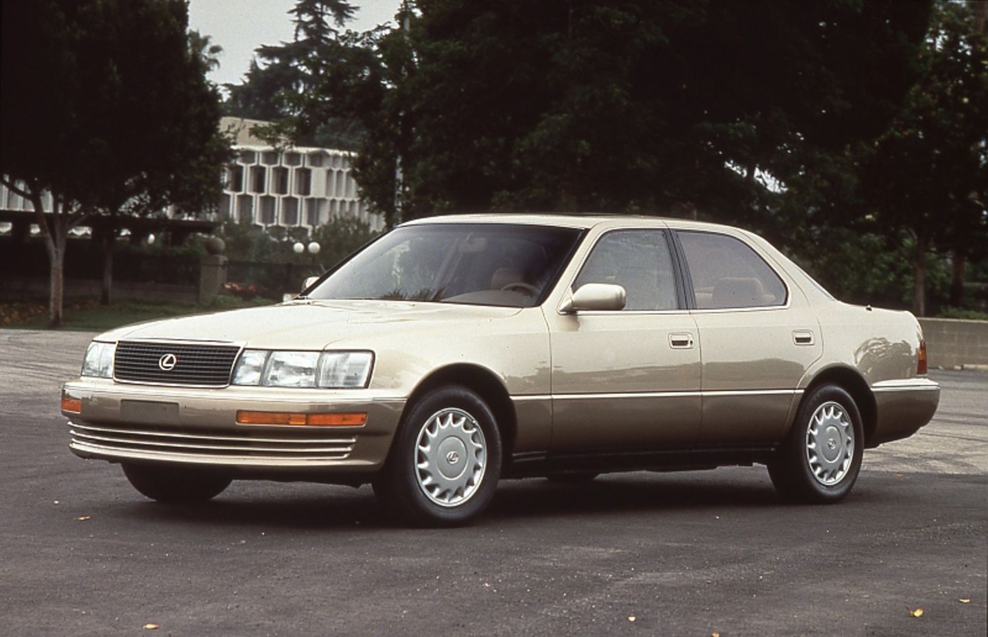 Lexus LS 400 - ab 1989