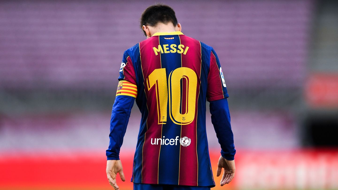 Lionel Messi reportedly for a medical check-up in Paris on Sunday