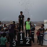 Unter Konfettiregen nahmen die erfolgreichsten kleinen Olympioniken auf dem Podium ihre Medaillen in Empfang.
