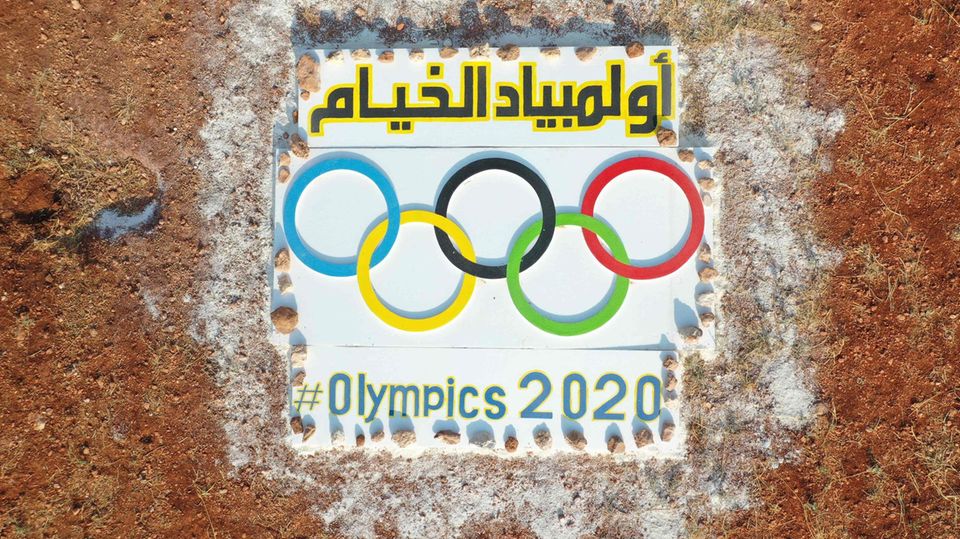 Sogar ein eigenes Logo inklusive der Olympischen Ringe gab es – und auch in Idlib hielt man an der Jahreszahl 2020 fest