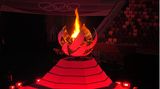 Das Olympische Feuer brennt rot während der Abschlusszeremonie.