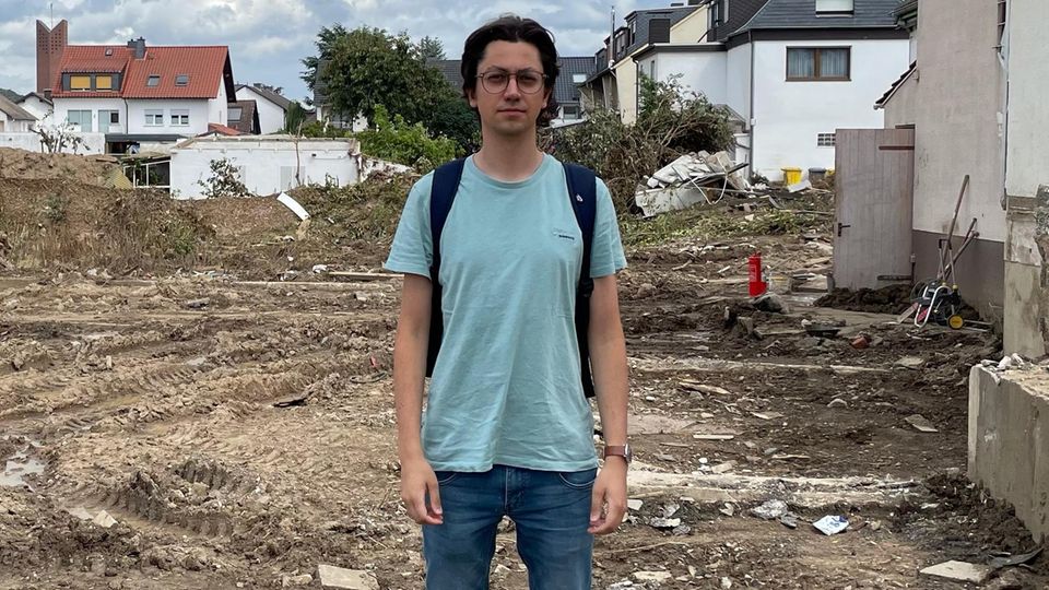 Ahrweiler: Die Flut zerstörte die Häuser seiner Familie – nun fordert dieser 26-Jährige Aufklärung