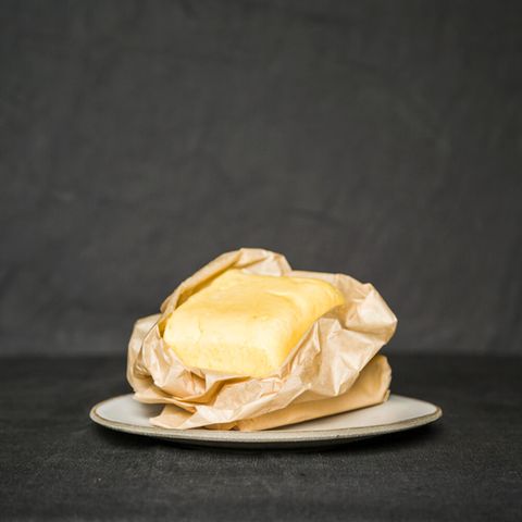 Die Saisonbutter gibt's gesalzen und als geräucherte Version, die es in sich hat
