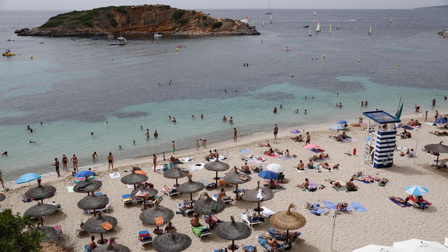 Mallorca, wie auch der Rest Spaniens, gilt derzeit als Hochinzidenzgebiet und wurde vom Auswärtigen Amt mit einer Reisewarnung versehen (Symbolbild)