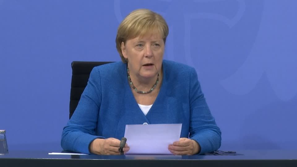 Video: Merkel - Fluthilfen Zeichen gesamtstaatlicher Solidarität Video: Merkel - Fluthilfen Zeichen gesamtstaatlicher Solidarität