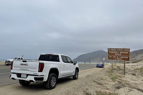 GMC Sierra 1500 4WD Crew Cab AT4