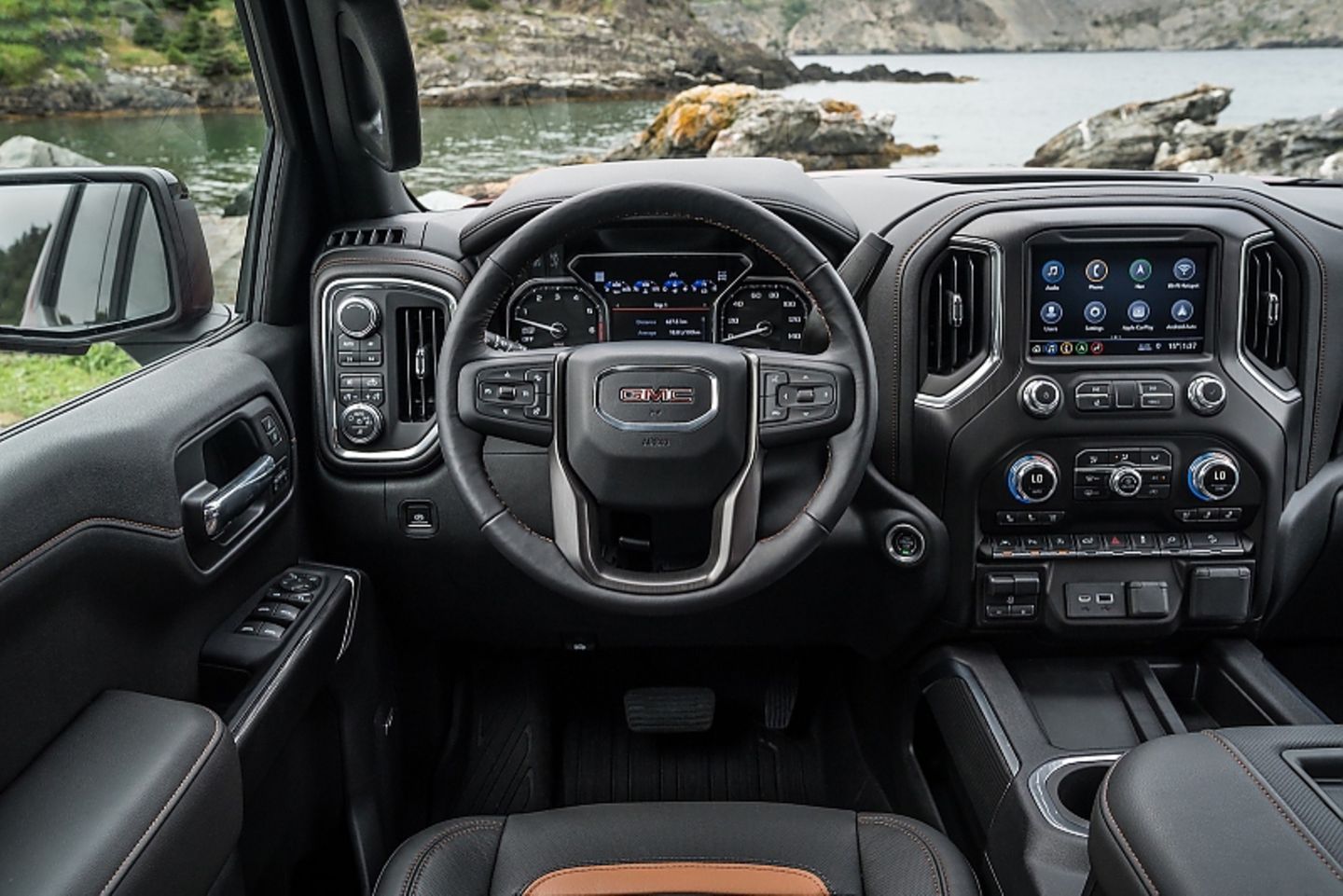 GMC Sierra 1500 4WD Crew Cab AT4