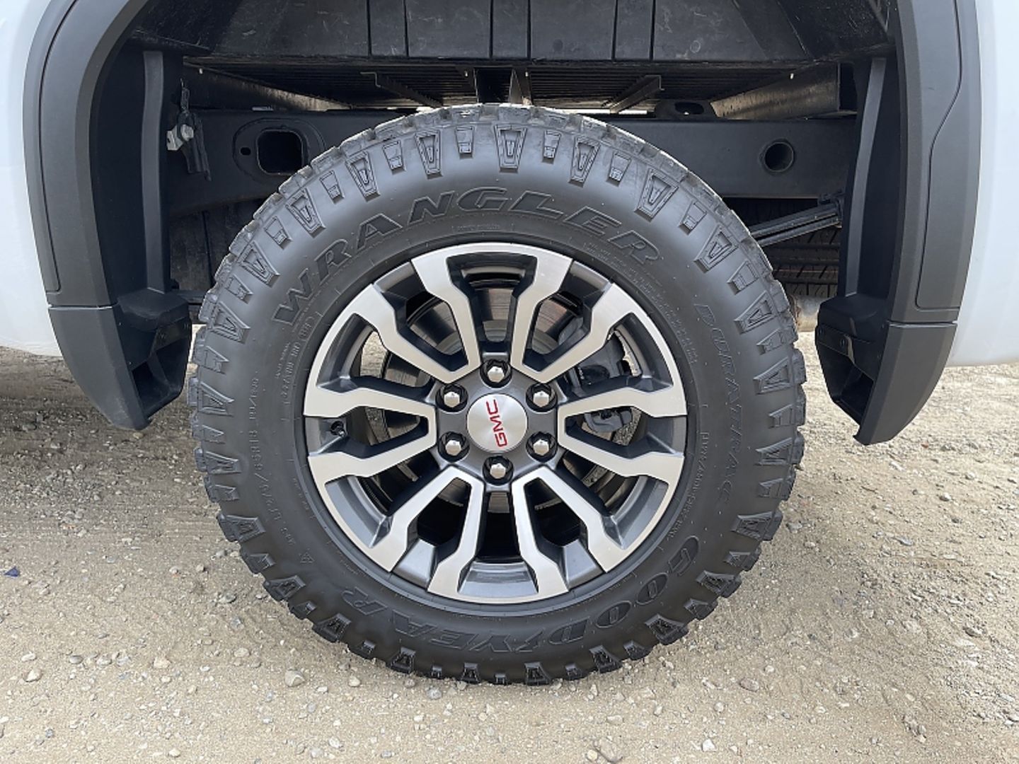 GMC Sierra 1500 4WD Crew Cab AT4