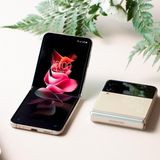 Event Unpacked: Bei der Optik legte Samsung viel Wert auf einen Designerlook. Das Flip3 erscheint in acht Farben