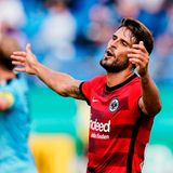 Eintracht-Stürmer Pacienca ist bedient