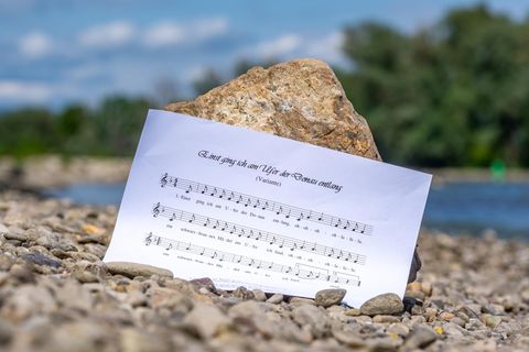Ein Notenblatt des Donaulieds