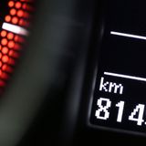 Beim Kauf eines Gebrauchtwagens sollten alle Papiere vorliegen