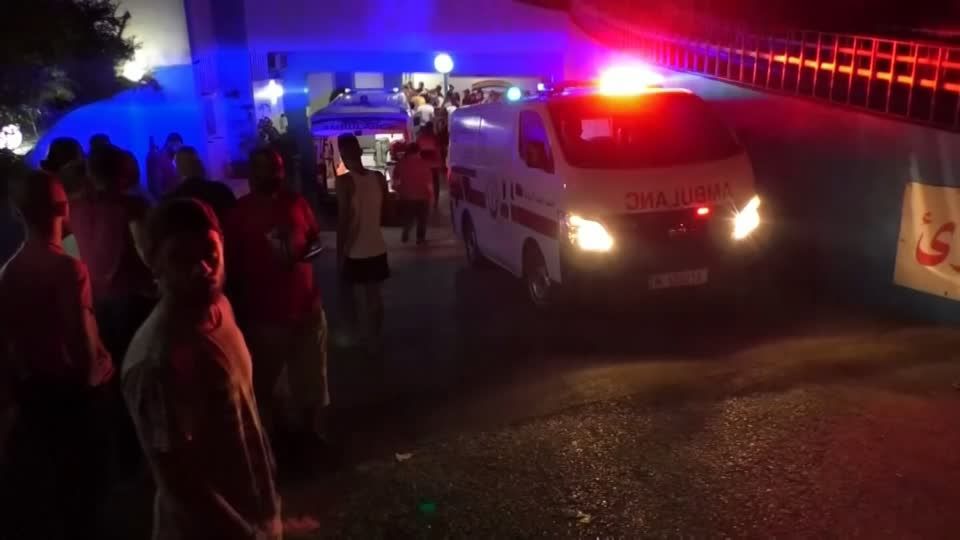 Video: Libanon: Tote bei Tankwagen-Explosion