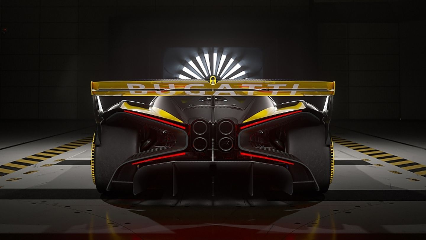 Ein spektakuläres Heck mit Rückleuchten im X-Design