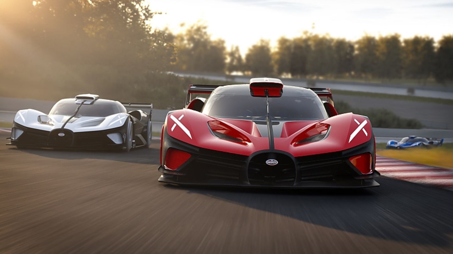 Zwei Bugatti Bolide auf der Rennstrecke