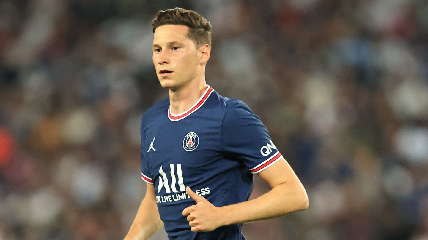 Bayer Leverkusen is apparently interested in PSG attacker Julian Draxler