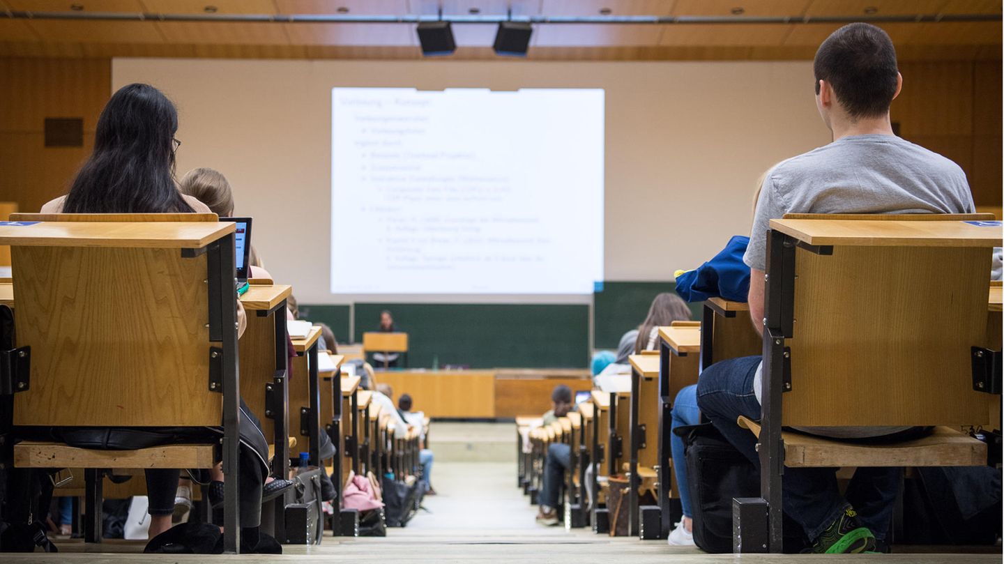 Back to presence: This is how the universities prepare for winter