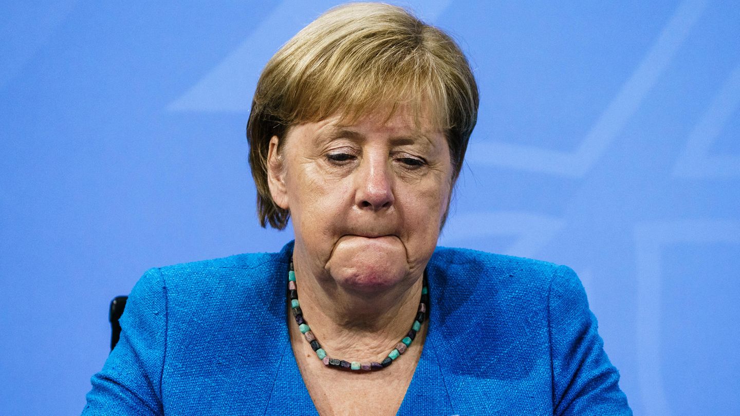 "Bittere Stunden" Bundeskanzlerin Angela Merkel (CDU)