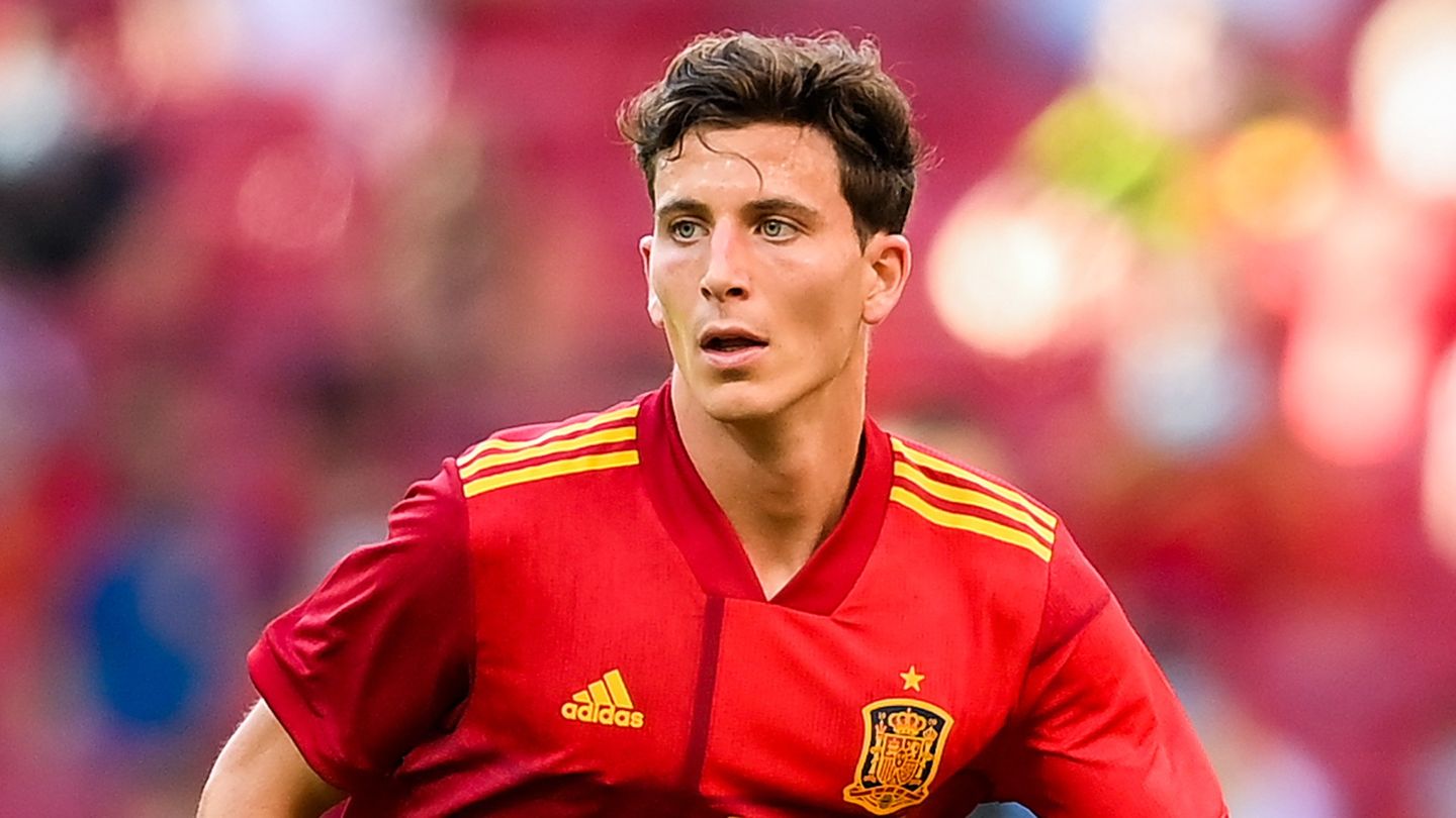 Pau Torres Spain 2021