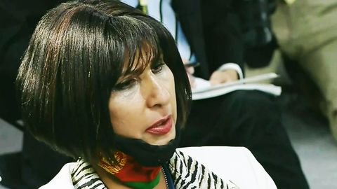 Afghanische Reporterin ringt im Pentagon mit den Tränen
