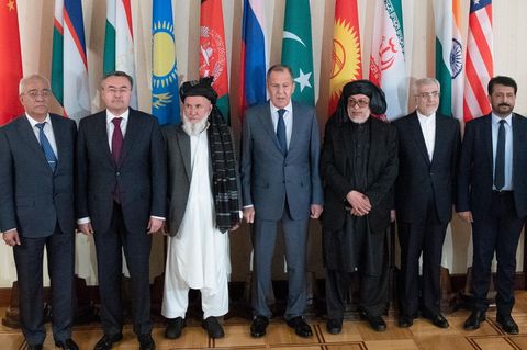 Internationale Diplomatie: Beziehungsfrage: Werden die Taliban schon bald salonfähig?