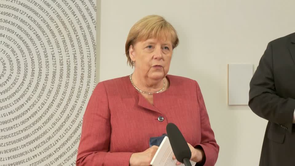 Video: Merkel dankt Bundeswehr und Usbekistan Video: Merkel dankt Bundeswehr und Usbekistan