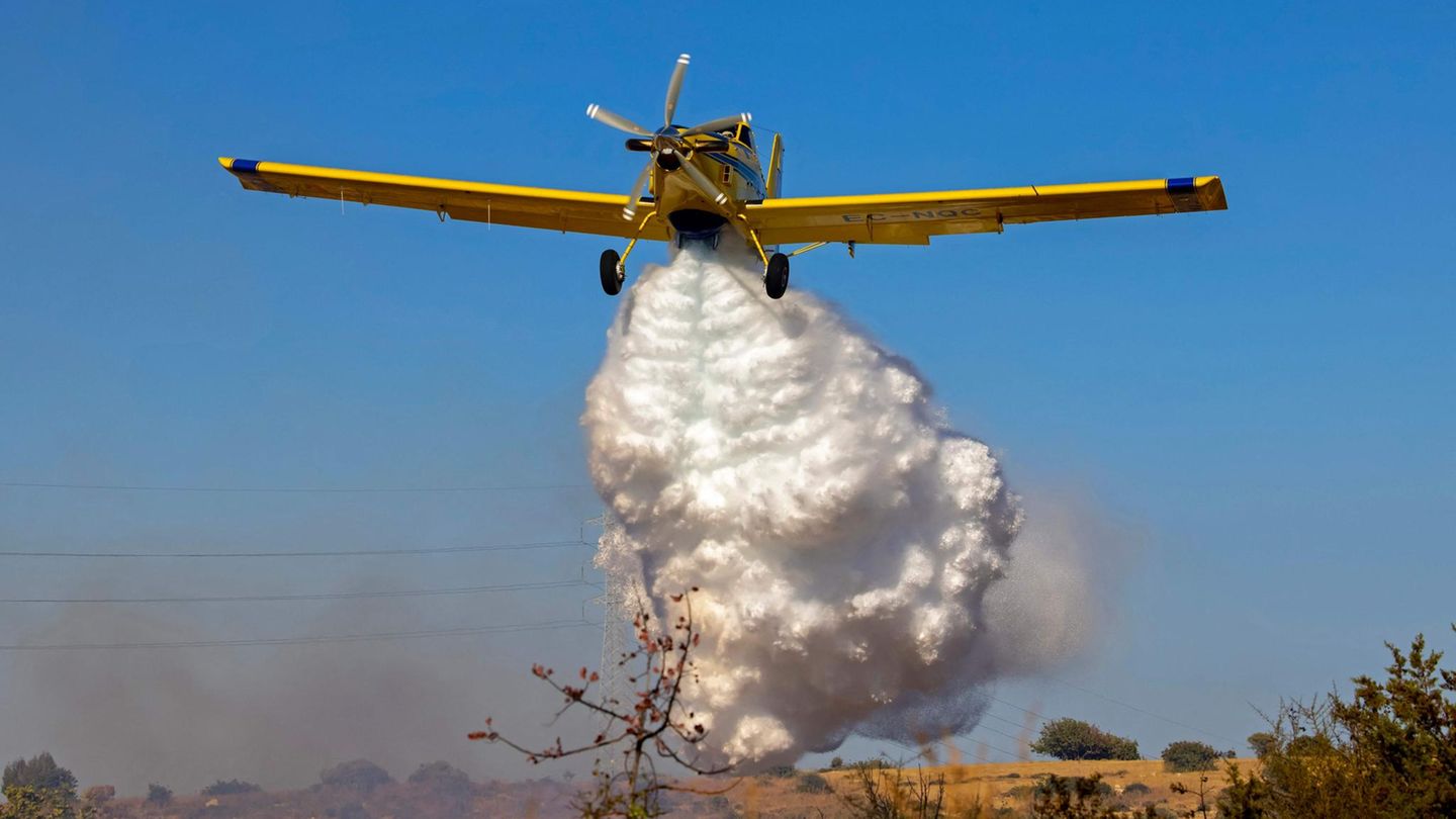 Sprühflugzeug auf Zypern