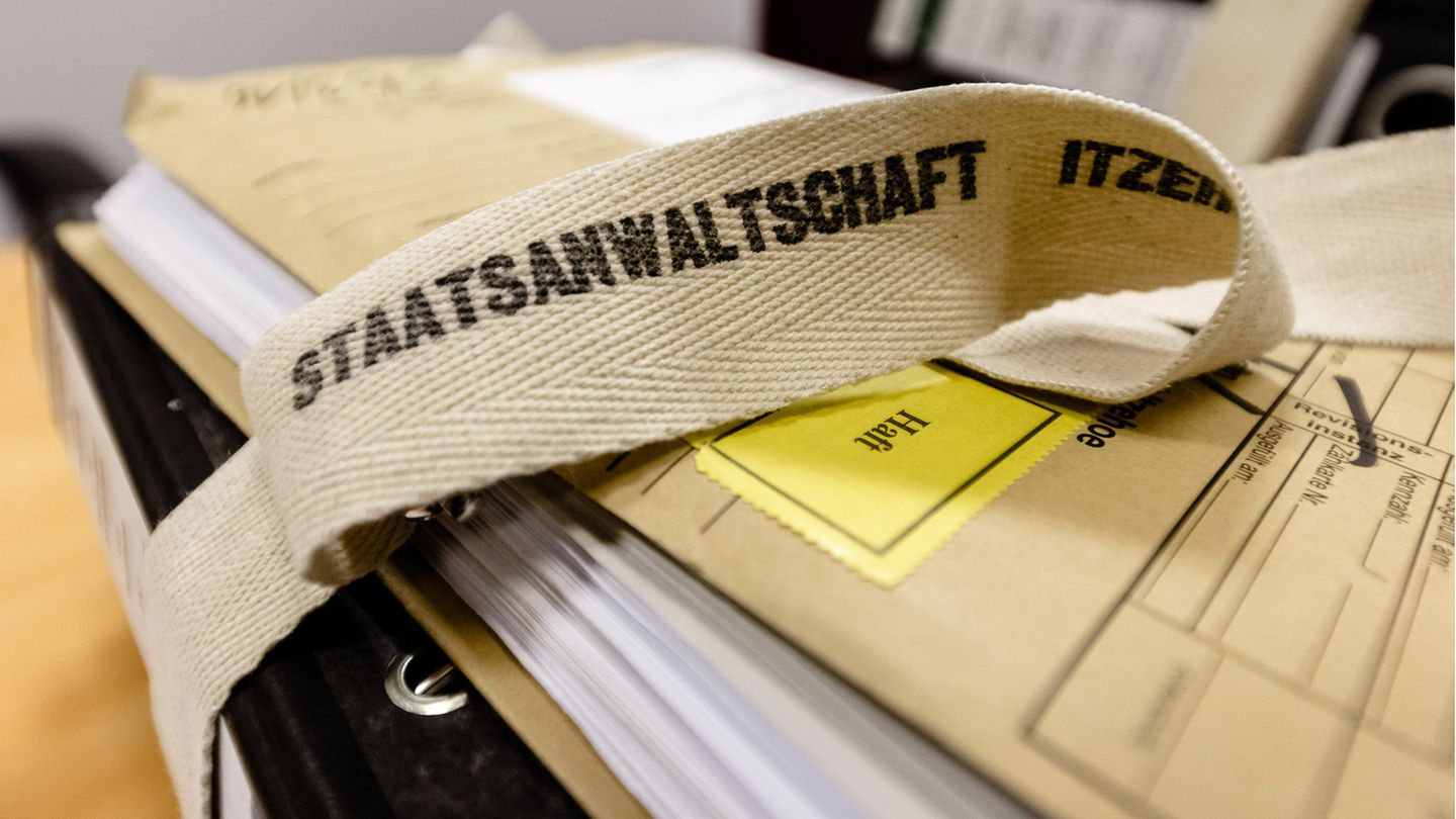 Staatsanwaltschaft freigesprochen Staatsanwaltschaft freigesprochen