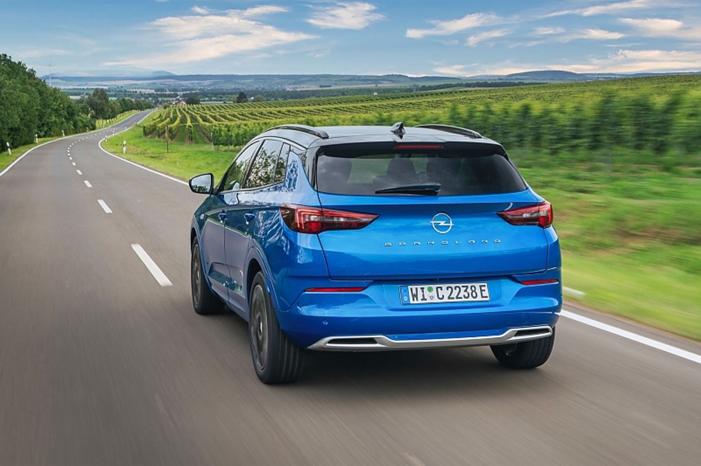 Opel Grandland Hybrid4 MJ 2022