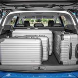 Der Kofferraum fasst 390 bis 1.528 Liter