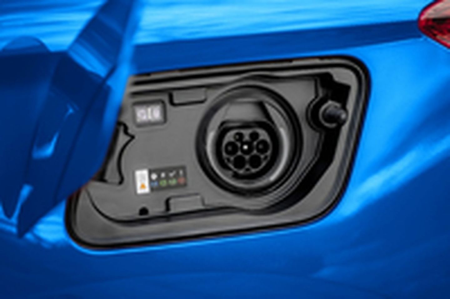 Opel Grandland Hybrid4 MJ 2022