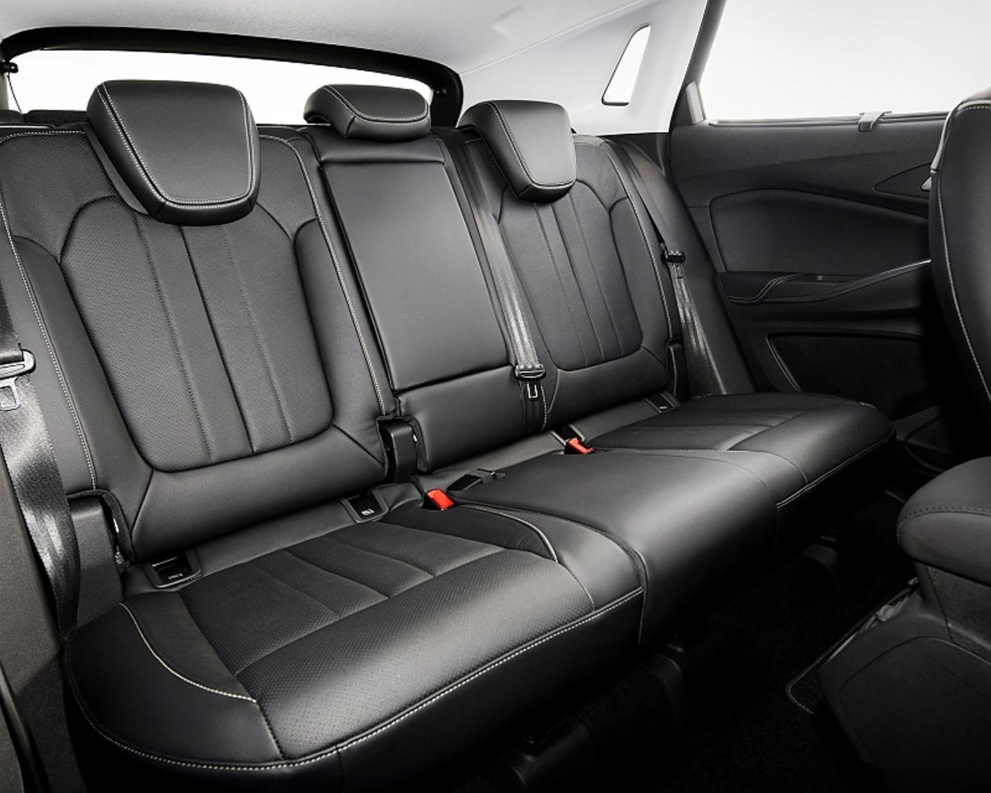 Opel Grandland Hybrid4 MJ 2022
