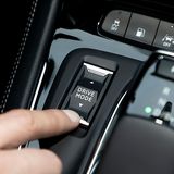 Opel Grandland Hybrid4 MJ 2022