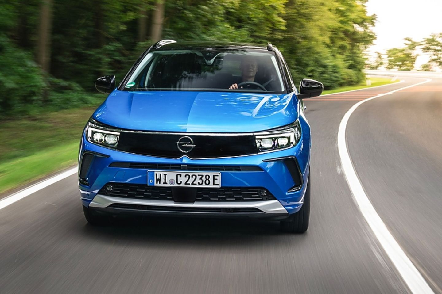 Opel Grandland Hybrid4 MJ 2022